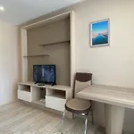 Paradiso 'в' 102 Private Sea View *