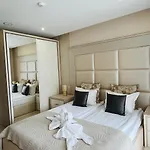 Paradiso 'в' 102 Private Sea View *