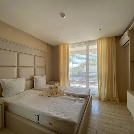 Paradiso 'в' 102 Private Sea View Апартаменты Несебр