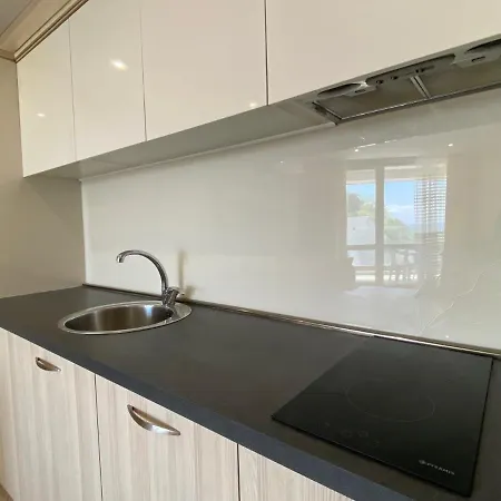 Paradiso 'в' 102 Private Sea View Appartement Nessebar