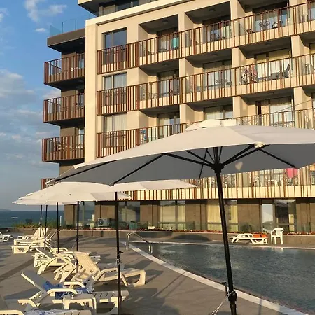 Paradiso 'в' 102 Private Sea View *