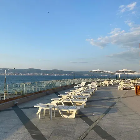 Paradiso 'в' 102 Private Sea View Апартаменты *