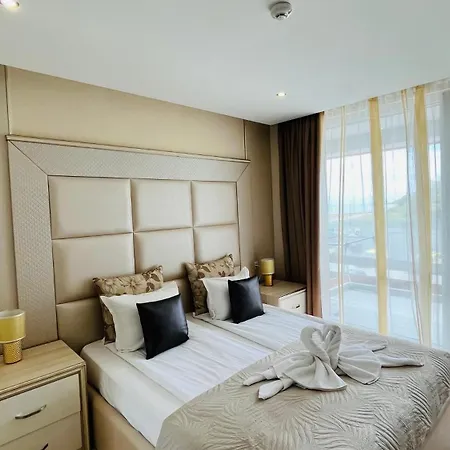 Апартаменты Paradiso 'в' 102 Private Sea View