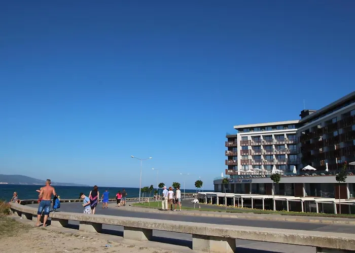 Апартаменты Paradiso 'в' 102 Private Sea View *