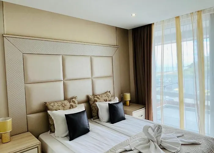 Апартаменты Paradiso 'в' 102 Private Sea View